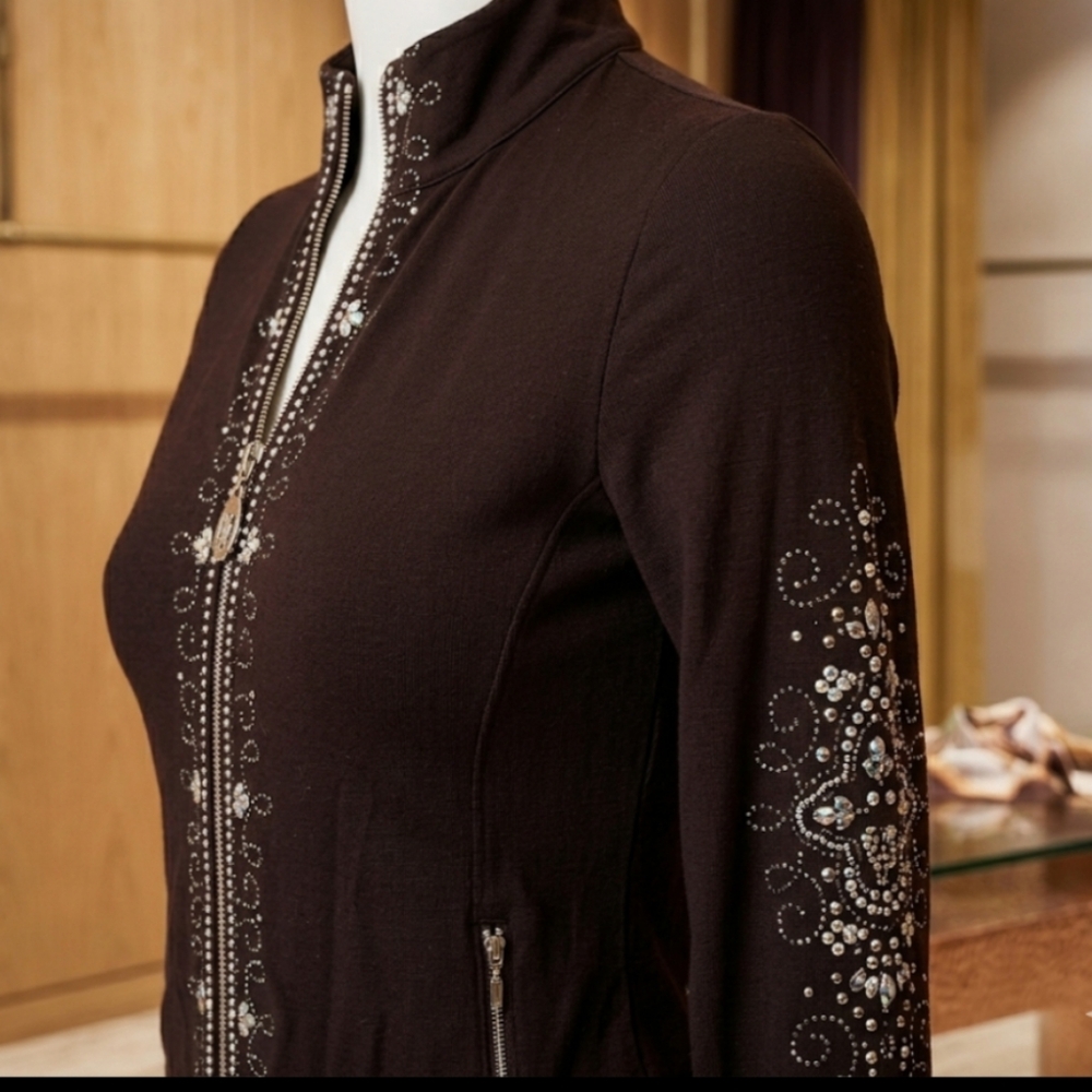 💎𝖲𝗐𝖺𝗋𝗈𝗏𝗌𝗄𝗂 𝖢𝗋𝗒𝗌𝗍𝖺𝗅 𝖤𝗆𝖻𝖾𝗅𝗅𝗂𝗌𝗁𝖾𝖽 𝖩𝖺𝖼𝗄𝖾𝗍 - Picture 10 of 12